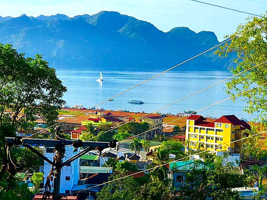 Bayview Coron Kawa Resort