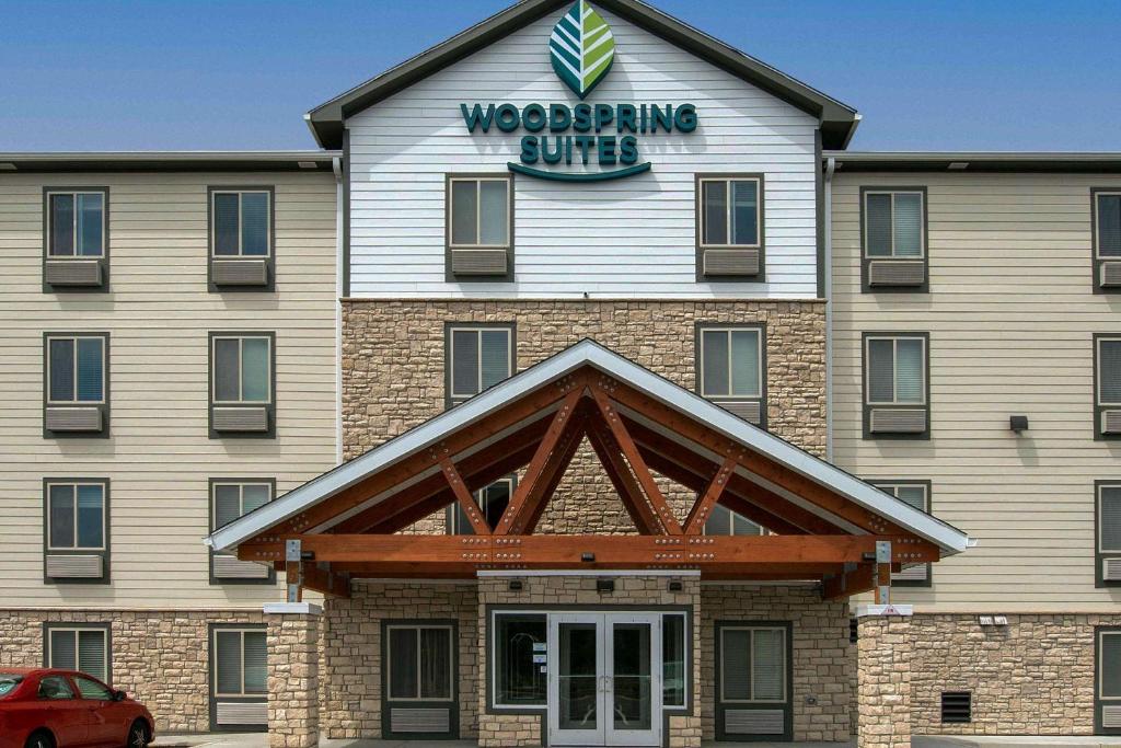 Woodspring Suites Cherry Hill