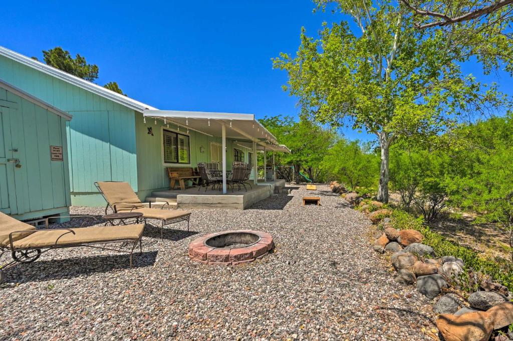 Riverfront Camp Verde Retreat with Game Room